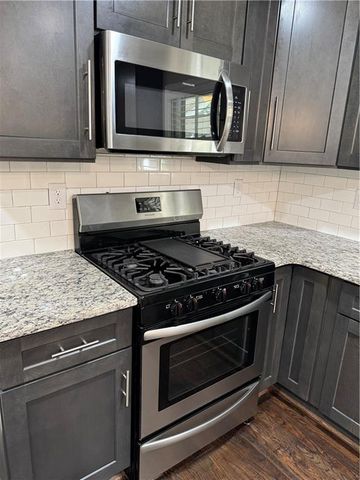 10160 N COLEMAN Road, Roswell, GA 30075