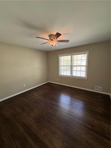 10160 N COLEMAN Road, Roswell, GA 30075
