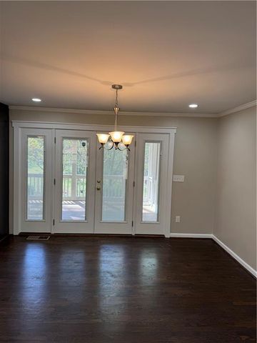 10160 N COLEMAN Road, Roswell, GA 30075