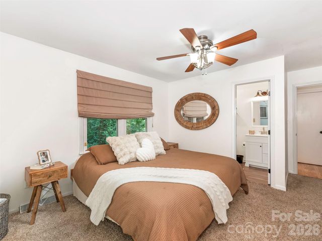 3814 Wonderland Drive, Matthews, NC 28104