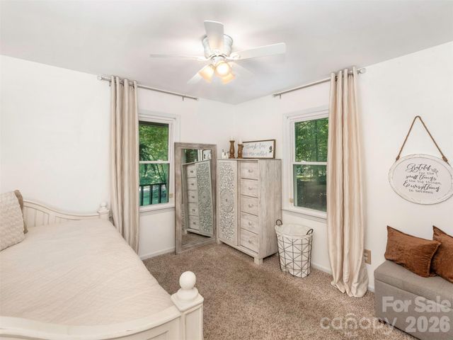 3814 Wonderland Drive, Matthews, NC 28104