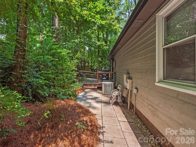 3814 Wonderland Drive, Matthews, NC 28104