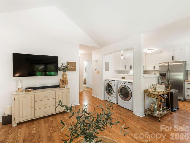 3814 Wonderland Drive, Matthews, NC 28104