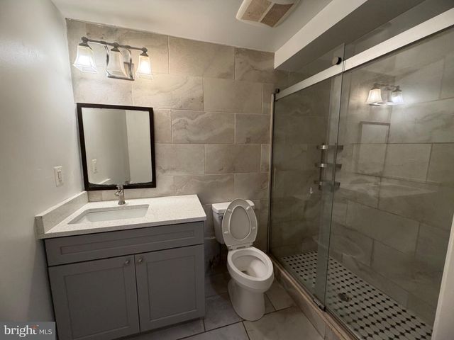 1023-25 WALLACE ST, Philadelphia, PA 19123
