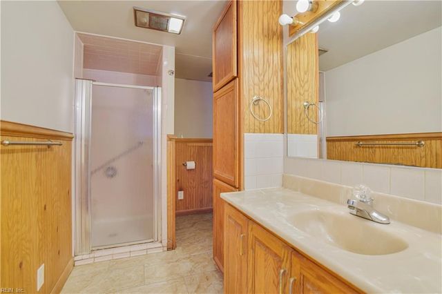 408 E Westmont AVE, Norfolk, VA 23503