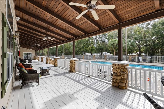 9092 MARYANN DRIVE, Fanning Springs, FL 32693