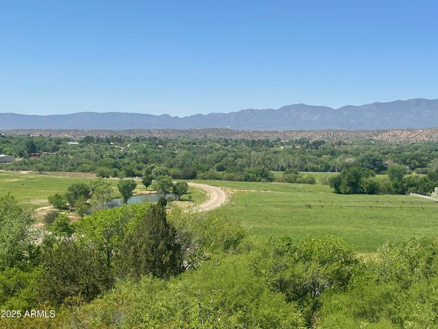 235 S BONITO RANCH Loop 26, Cornville, AZ 86325