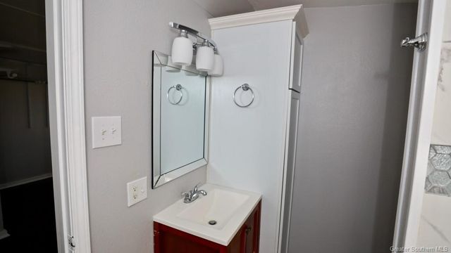 3002 1st Avenue, Lake Charles, LA 70601