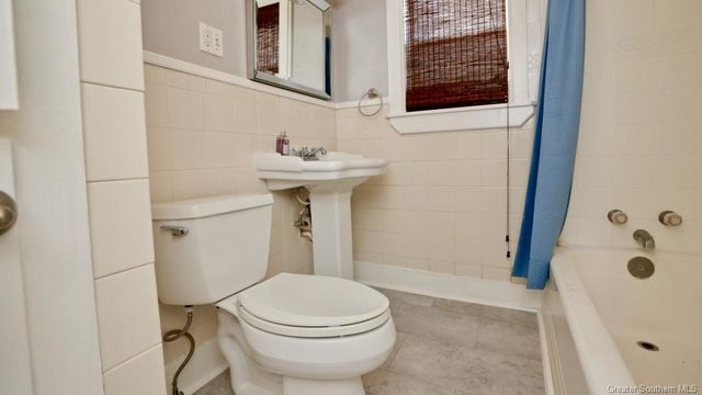 3002 1st Avenue, Lake Charles, LA 70601