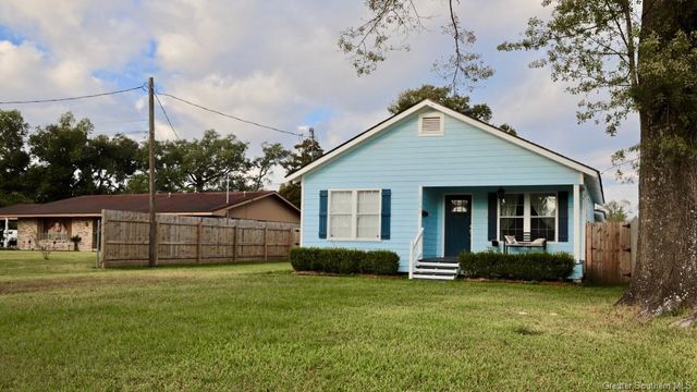 3002 1st Avenue, Lake Charles, LA 70601