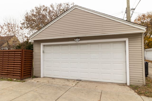 8500 S Prairie Avenue, Chicago, IL 60619