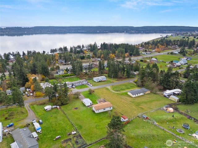 1622 Stephen Street, Oak Harbor, WA 98277
