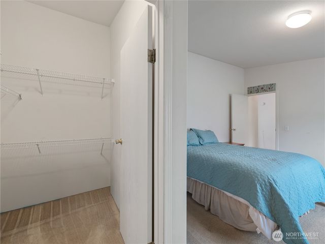 1622 Stephen Street, Oak Harbor, WA 98277