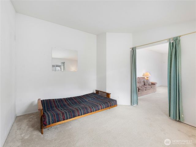 1622 Stephen Street, Oak Harbor, WA 98277