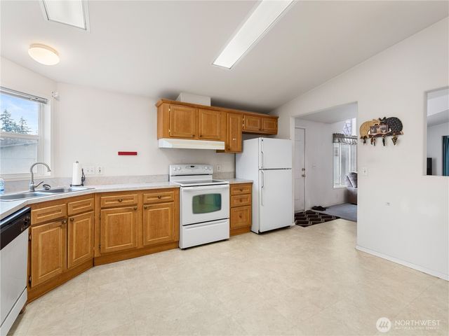 1622 Stephen Street, Oak Harbor, WA 98277