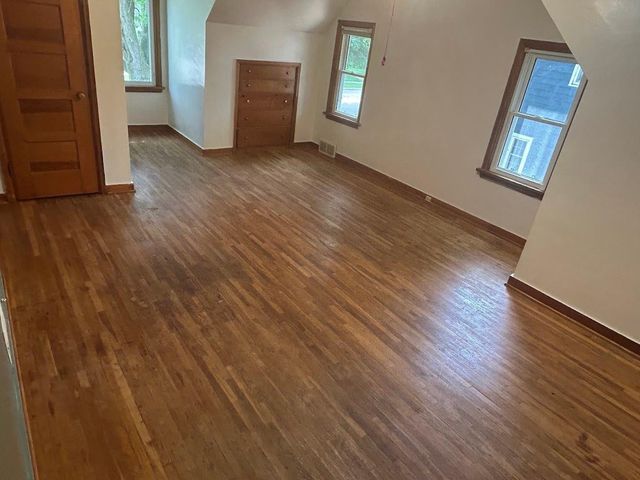 338 South Street, Owatonna, MN 55060