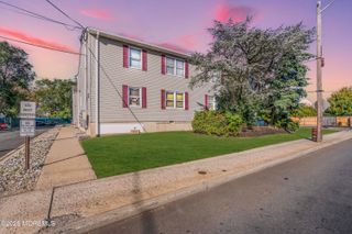 213 Main Street 17, Keansburg, NJ 07734