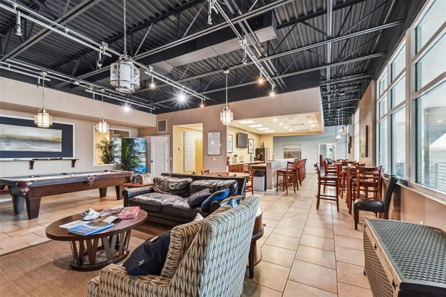 3144 NAUTICAL PLACE S, St Petersburg, FL 33712