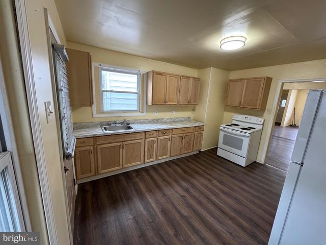 217 S SOUTH ST, Minersville, PA 17954