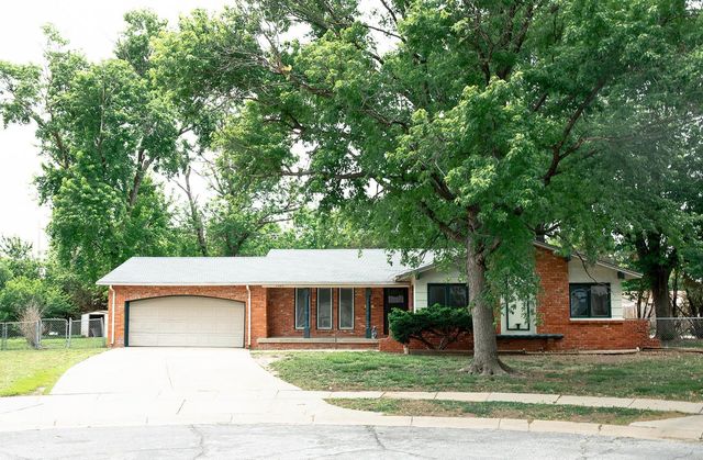 1360 N Murray, Wichita, KS 67212