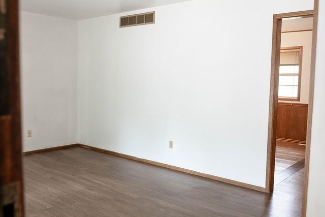1360 N Murray, Wichita, KS 67212