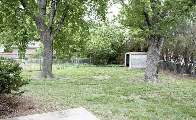 1360 N Murray, Wichita, KS 67212