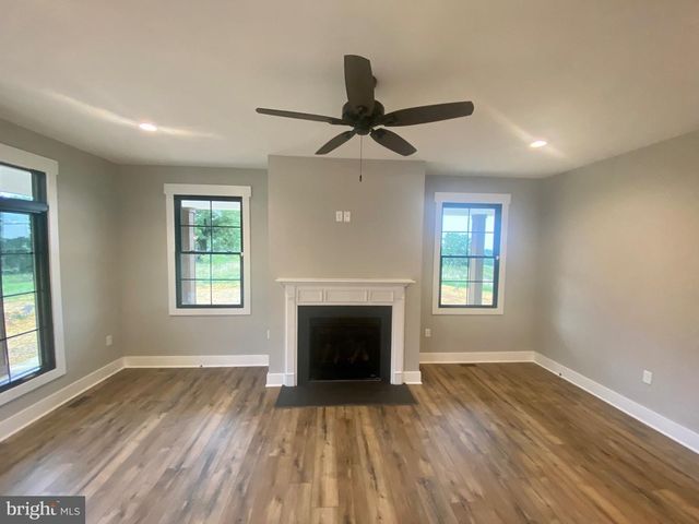 TBD OAK HILL CT, Stephens City, VA 22655
