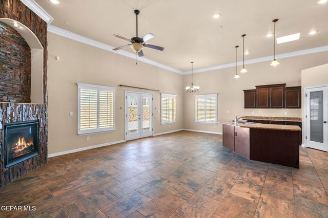 14008 SANDY POINT Lane, El Paso, TX 79938