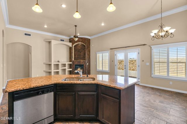 14008 SANDY POINT Lane, El Paso, TX 79938