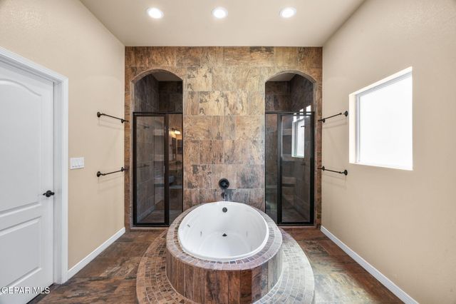 14008 SANDY POINT Lane, El Paso, TX 79938