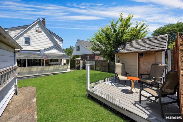 28 Sylvan Avenue, Bergenfield, NJ 07621