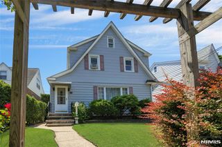 28 Sylvan Avenue, Bergenfield, NJ 07621