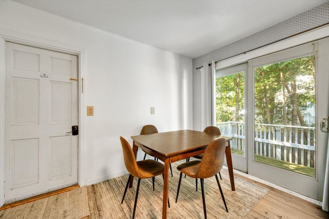 36 Plattsburg Avenue, Burlington, VT 05408