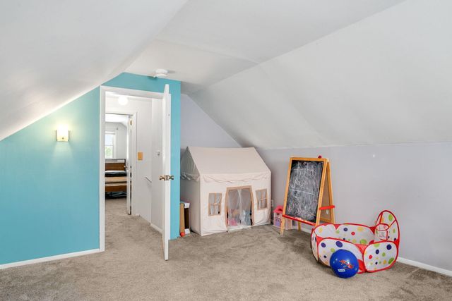 36 Plattsburg Avenue, Burlington, VT 05408
