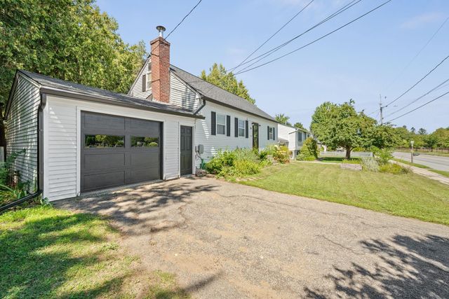 36 Plattsburg Avenue, Burlington, VT 05408