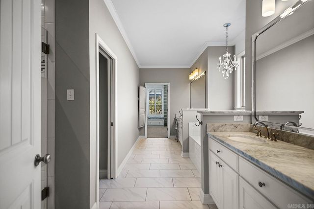 9908 Oak Heights Drive, Sherwood, AR 72120