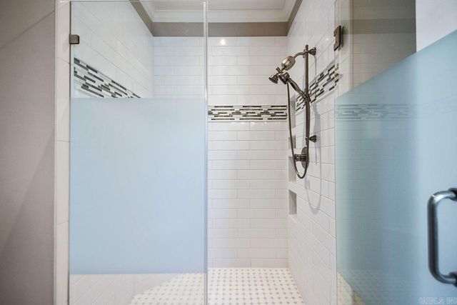 9908 Oak Heights Drive, Sherwood, AR 72120