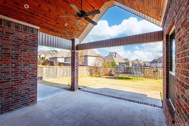 9908 Oak Heights Drive, Sherwood, AR 72120