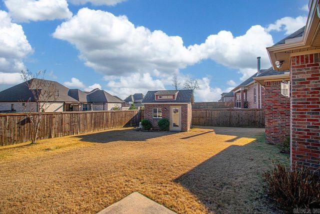 9908 Oak Heights Drive, Sherwood, AR 72120