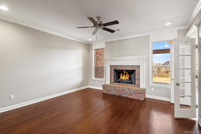 9908 Oak Heights Drive, Sherwood, AR 72120