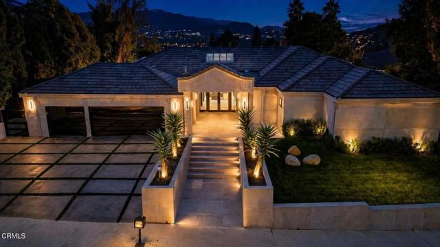 4423 Bergamo Drive, Encino, CA 91436
