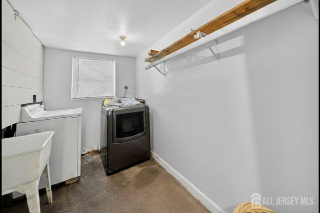 26 S Michael Street, Fords, NJ 08863