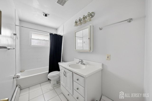 26 S Michael Street, Fords, NJ 08863