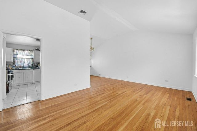 26 S Michael Street, Fords, NJ 08863
