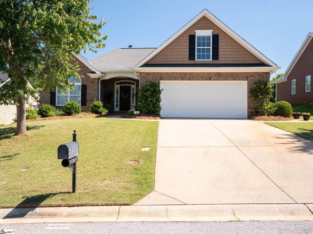 5 Cedarcrest Court, Simpsonville, SC 29680