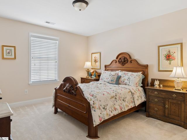 5 Cedarcrest Court, Simpsonville, SC 29680