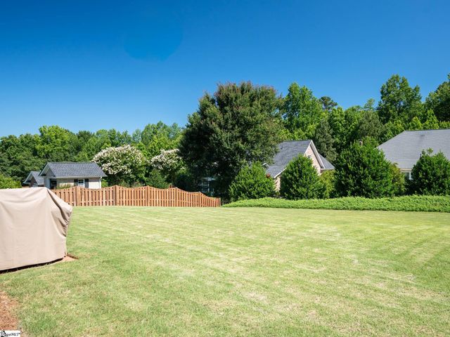 5 Cedarcrest Court, Simpsonville, SC 29680
