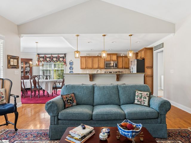 5 Cedarcrest Court, Simpsonville, SC 29680