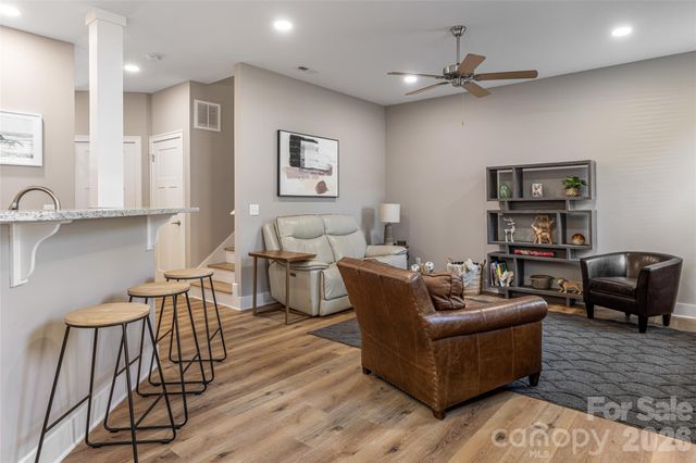31 Burlington Lane, Fletcher, NC 28732