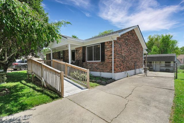 119 Ashley Ct, Louisville, KY 40229